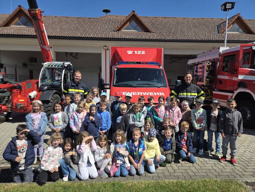 Volksschule meets Feuerwehr – 13.05.2026