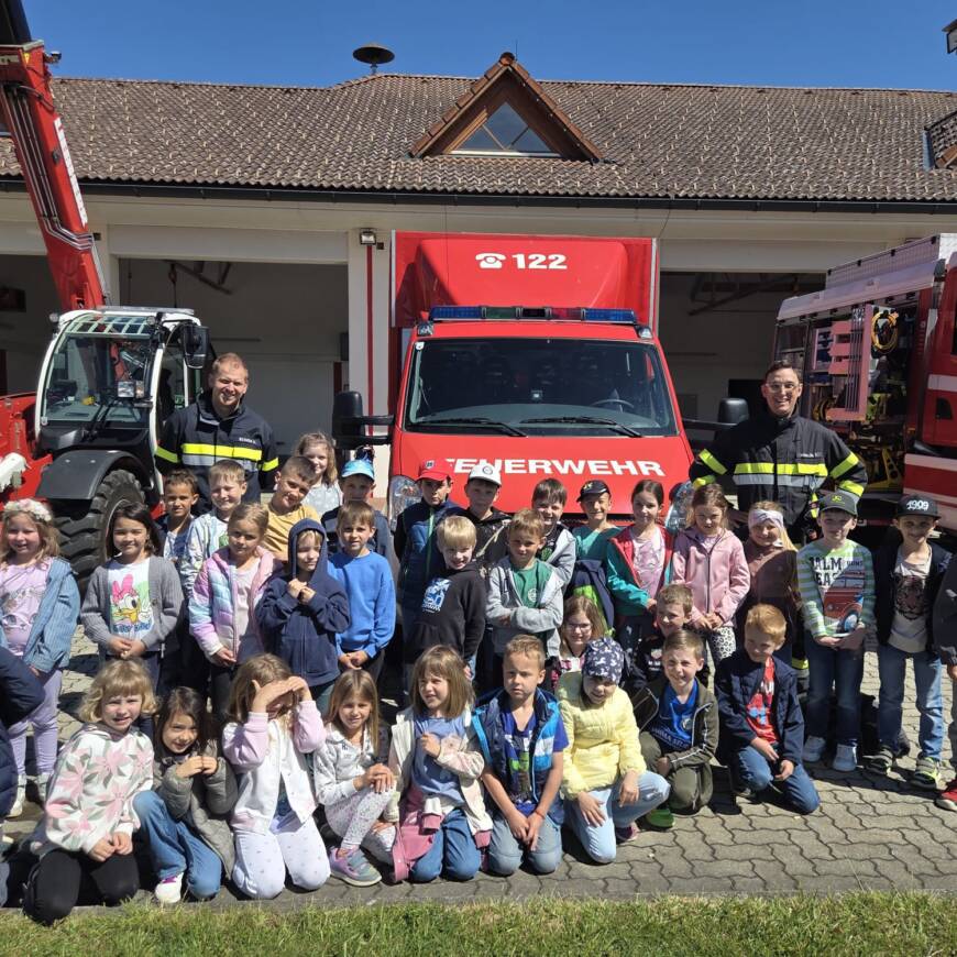 Volksschule meets Feuerwehr – 13.05.2026